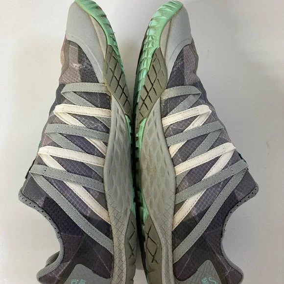 Merrell Trail glove 4 preowned with distressing & tearing on top toe area Sz 9.5 - Picture 5 of 15